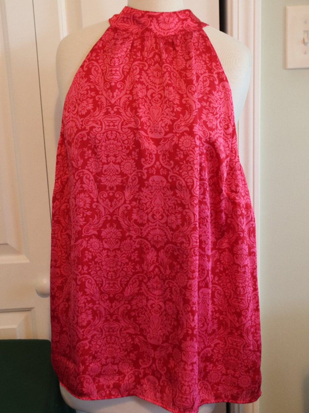 Talbots Damask Print Satin Lined Halter Top Back Tie at Neck Size 16